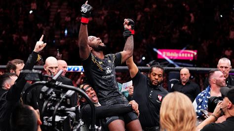 UFC 296 results, highlights: Leon Edwards retains title with ease .